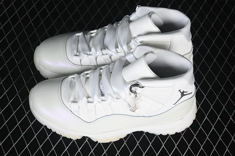 All categories Air Jordan Jordan series basketball shoes Air Jordan 11 Air Jordan 11 Retro "Pearl" AJ11 Joe 11 Pearl White AR0715-110